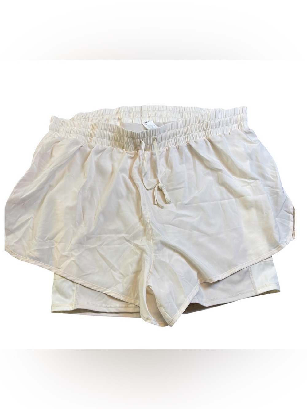 NWT Fabletics Sloane Lined Run Shorts Ivory 2X 18-20 Plus Size 2 in 1